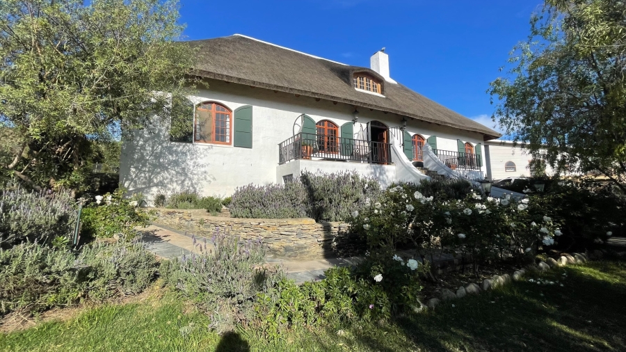 5 Bedroom Property for Sale in Barrydale Western Cape